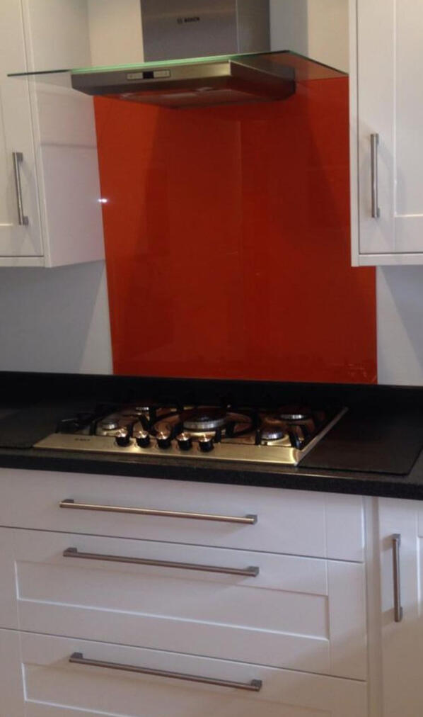 Red Splashback (Kitchen)